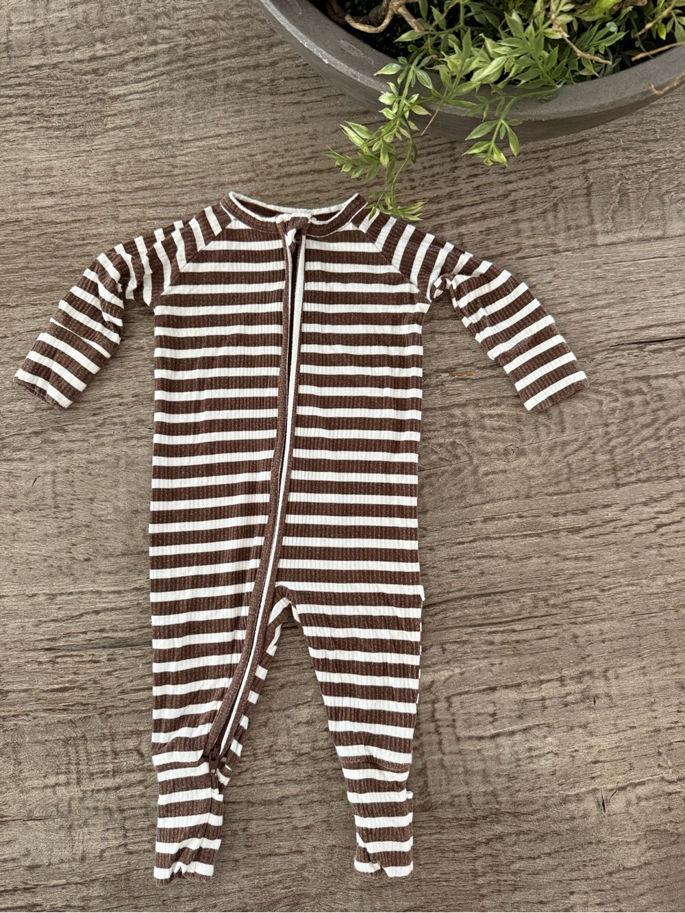 Brave Little Ones bamboo convertible zippy one piece 0-3 months brown & white